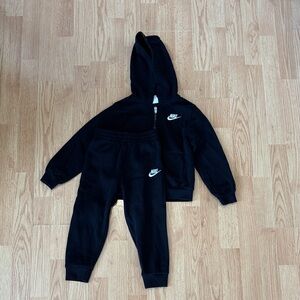 Nike Black Kids Hoodie & Joggers Set Boys 4T
